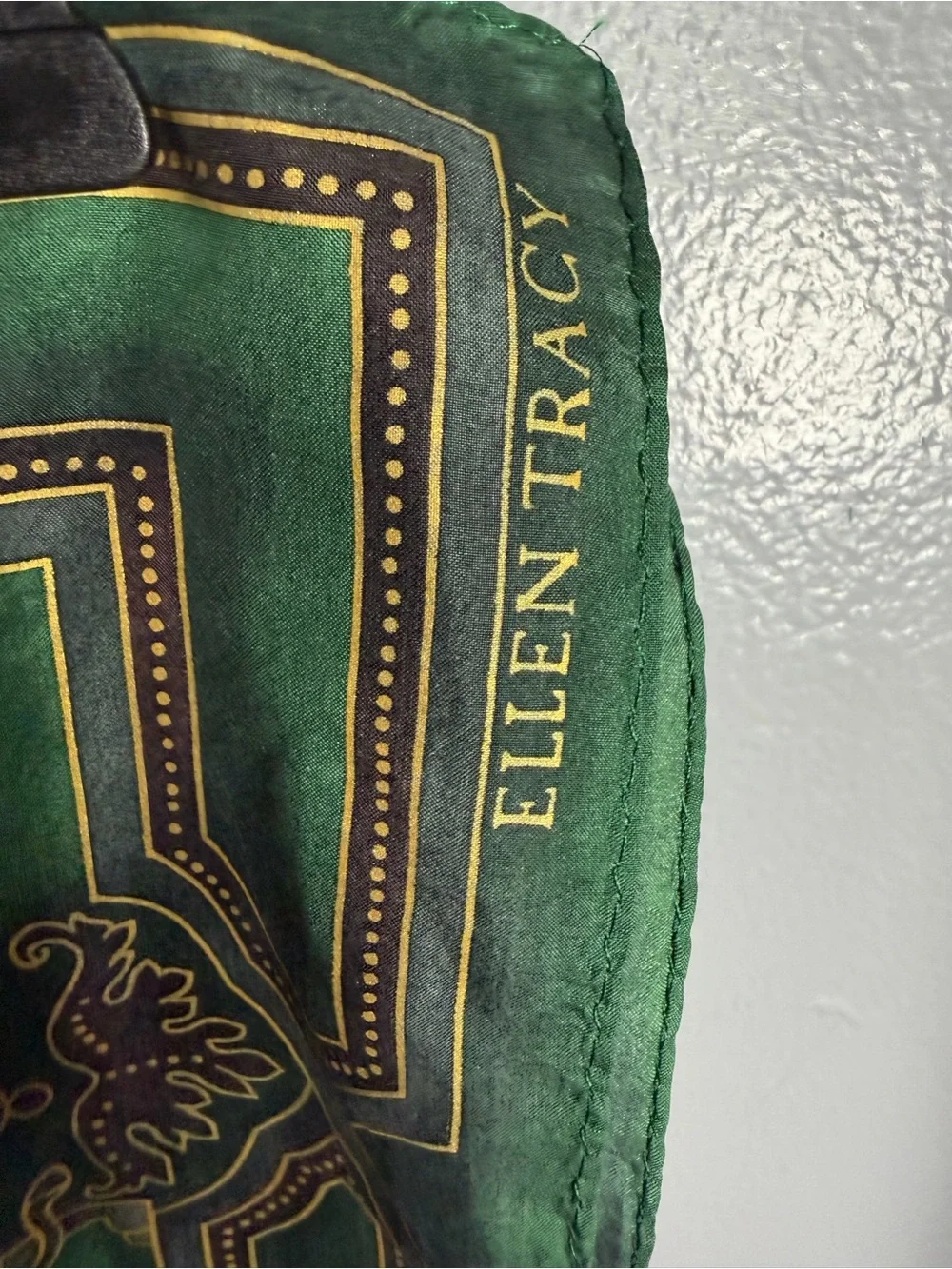Linda Allard Ellen Tracy Green & Gold Printed Silk Scarf - Designer